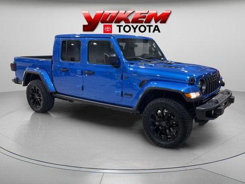 2024 Jeep Gladiator Nighthawk