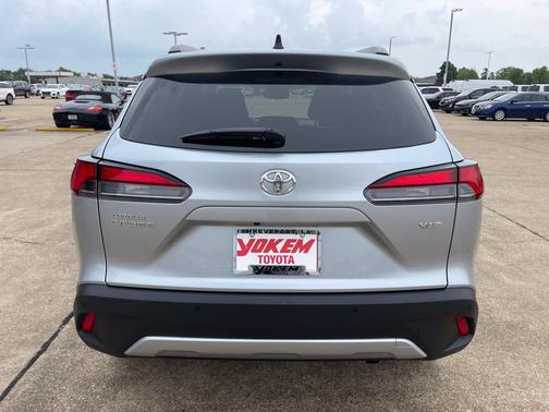 Sonic Silver 2025 Toyota Corolla Cross XLE