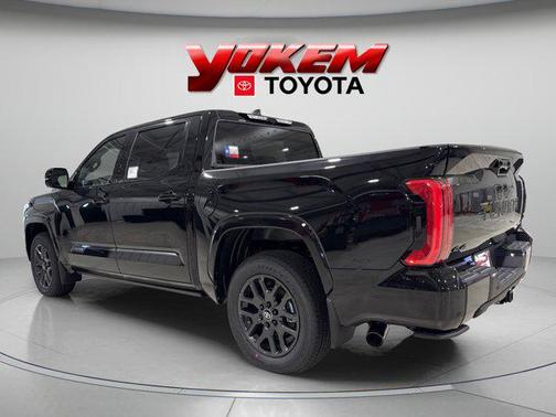 2025 Toyota Tundra Hybrid Platinum