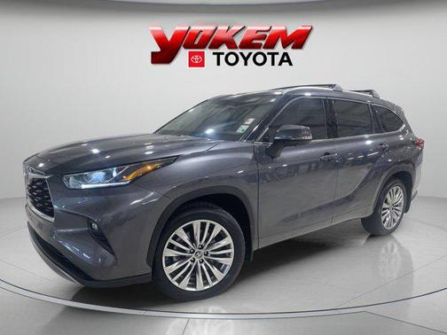 2024 Toyota Highlander Platinum
