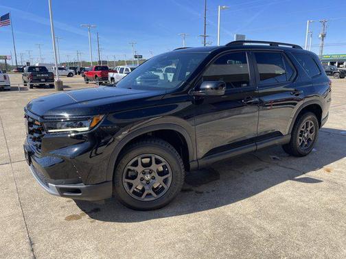 2023 Honda Pilot AWD TrailSport