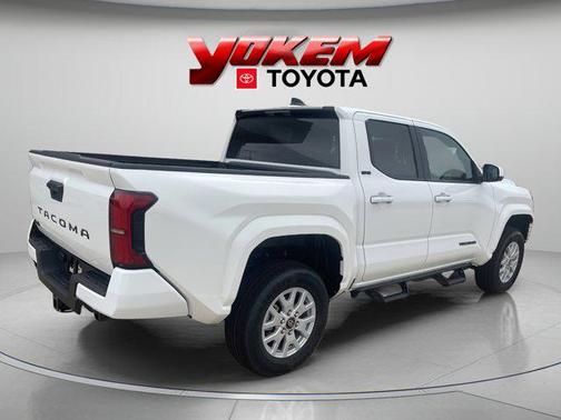 Ice Cap 2026 Toyota Tacoma SR5