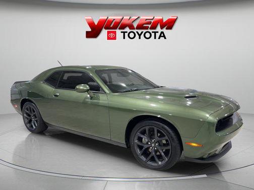 2021 Dodge Challenger SXT