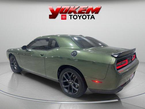 2021 Dodge Challenger SXT