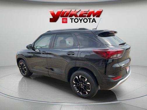 Mosaic Black Metallic 2022 Chevrolet Trailblazer LT