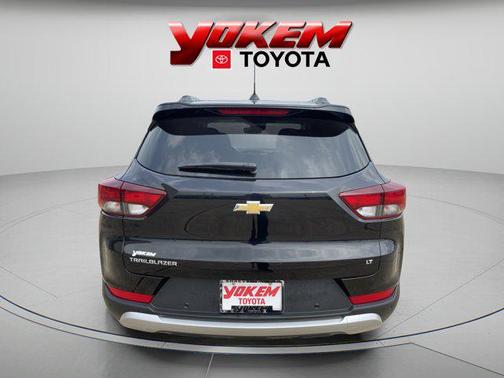 Mosaic Black Metallic 2022 Chevrolet Trailblazer LT
