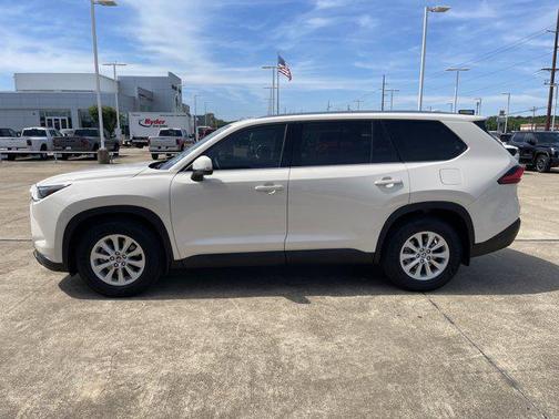 Tan 2024 Toyota Grand Highlander XLE