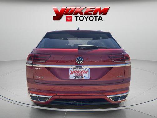 2023 Volkswagen Atlas Cross Sport 3.6L V6 SEL Premium R-Line