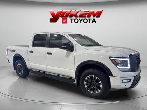 2024 Nissan Titan PRO-4X