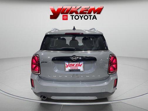 2022 MINI Countryman Oxford Edition