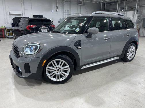 2022 MINI Countryman Oxford Edition