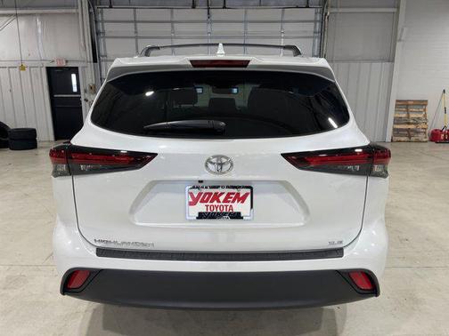 2025 Toyota Highlander XLE