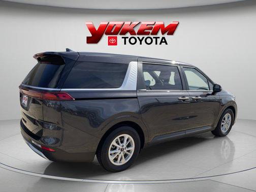 Panthera Metal 2024 Kia Carnival LX