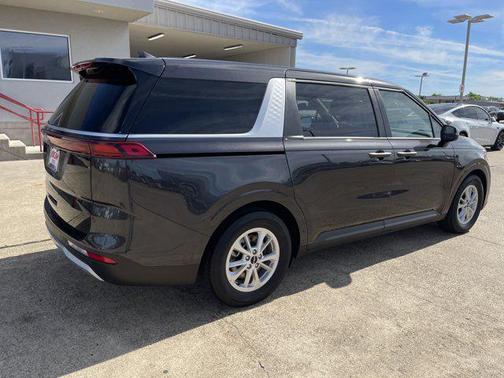 Panthera Metal 2024 Kia Carnival LX