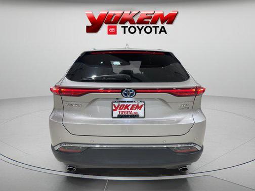 2021 Toyota Venza XLE