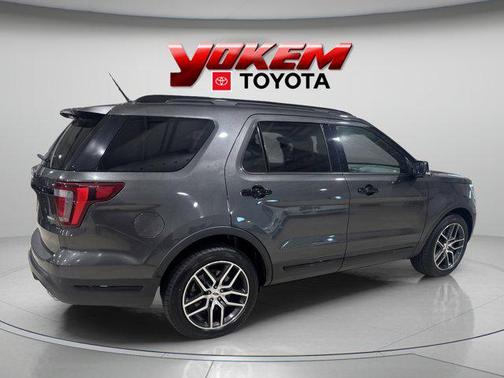 2019 Ford Explorer Sport