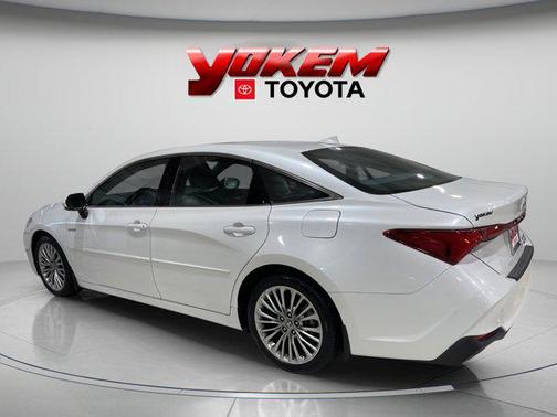 2021 Toyota Avalon Hybrid Limited