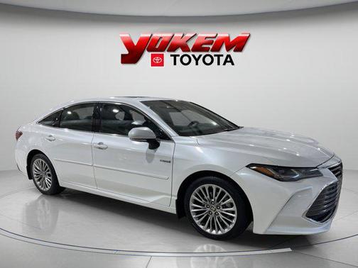 2021 Toyota Avalon Hybrid Limited