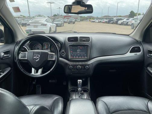 Granite Pearlcoat 2020 Dodge Journey Crossroad