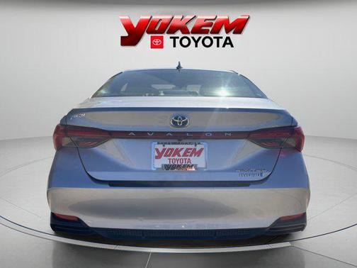 2020 Toyota Avalon Hybrid Limited