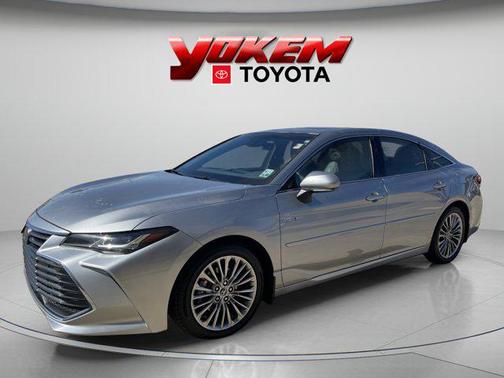 2020 Toyota Avalon Hybrid Limited