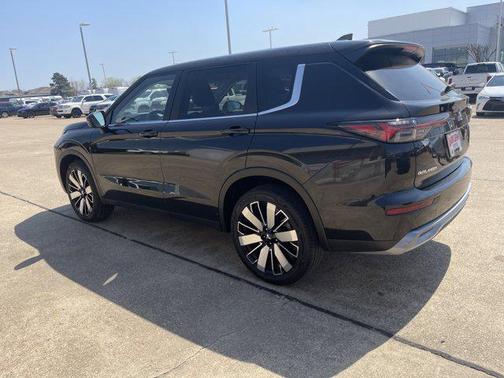 2025 Mitsubishi Outlander SE 2.5 2WD