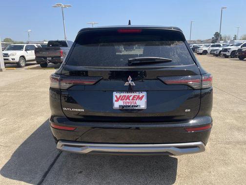 2025 Mitsubishi Outlander SE 2.5 2WD
