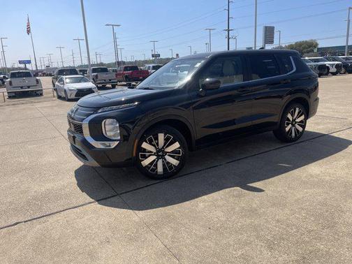 2025 Mitsubishi Outlander SE 2.5 2WD