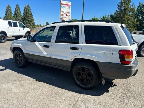 2002 Jeep Grand Cherokee Sport