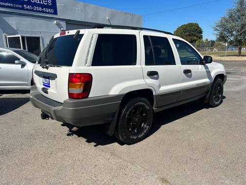 2002 Jeep Grand Cherokee Sport