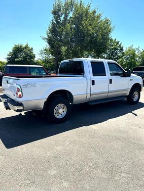 2000 Ford F-250 XLT Crew Cab