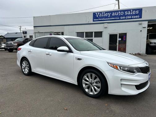 2017 Kia Optima LX