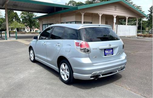 2006 Toyota Matrix Base