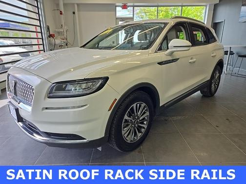 2022 Lincoln Nautilus Standard