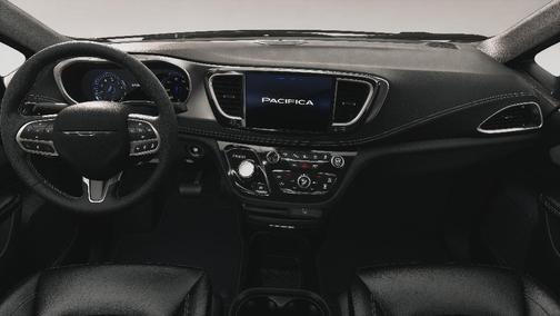 PXJ 2027 Chrysler Pacifica SELECT