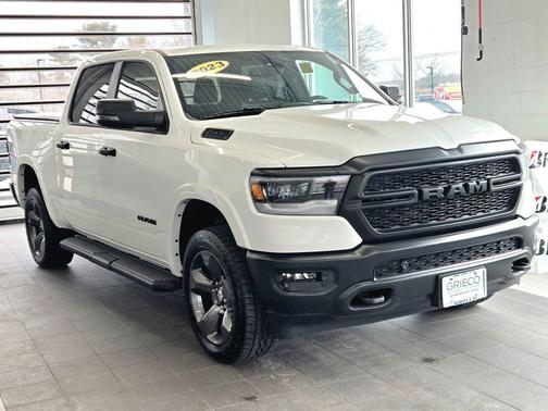 Bright White Clearcoat 2023 RAM 1500 Big Horn