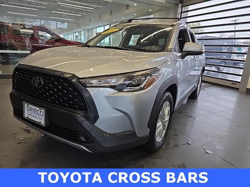 2022 Toyota Corolla Cross LE