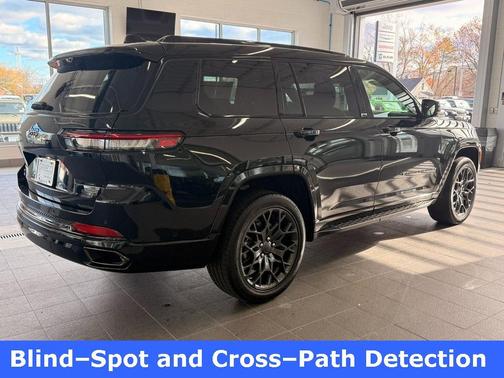 2024 Jeep Grand Cherokee L Summit