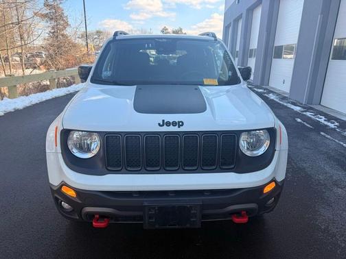 2023 Jeep Renegade Trailhawk