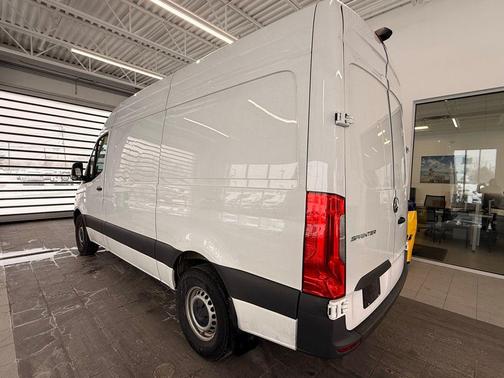 2025 Mercedes-Benz Sprinter 2500 144 WB