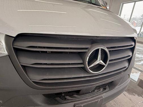 2025 Mercedes-Benz Sprinter 2500 144 WB