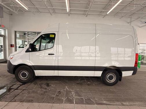 2025 Mercedes-Benz Sprinter 2500 144 WB