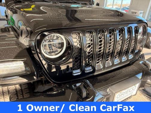 2022 Jeep Gladiator Overland