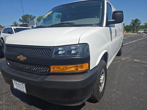 2023 Chevrolet Express 2500 Work Van