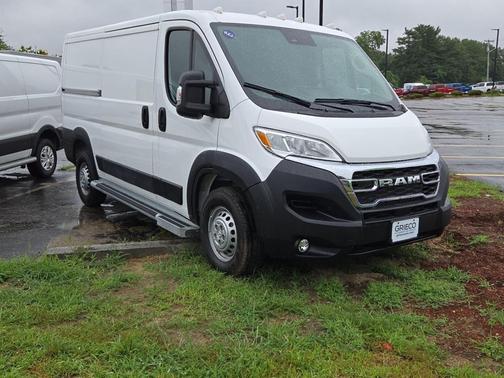 2025 RAM ProMaster 2500 Base