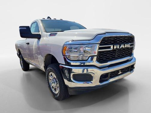 Bright White Clearcoat 2024 RAM 2500 Tradesman