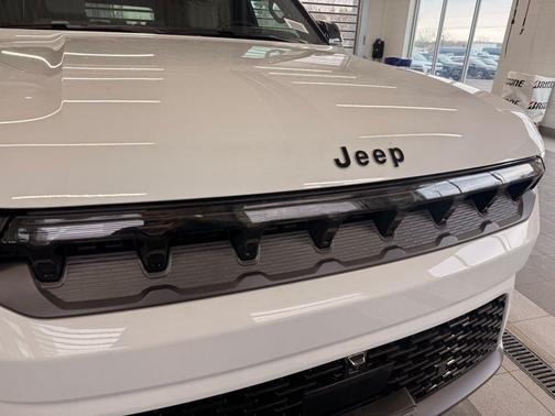 2026 Jeep Grand Wagoneer L 