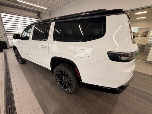 2026 Jeep Grand Wagoneer L 