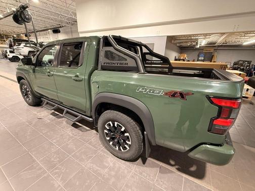 2022 Nissan Frontier PRO-4X