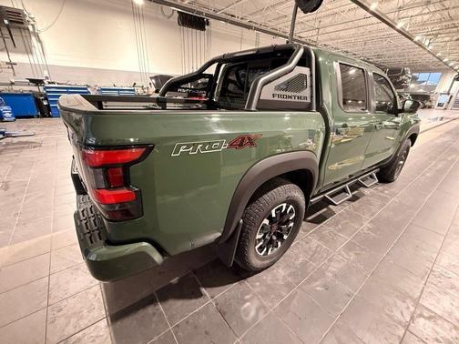 2022 Nissan Frontier PRO-4X